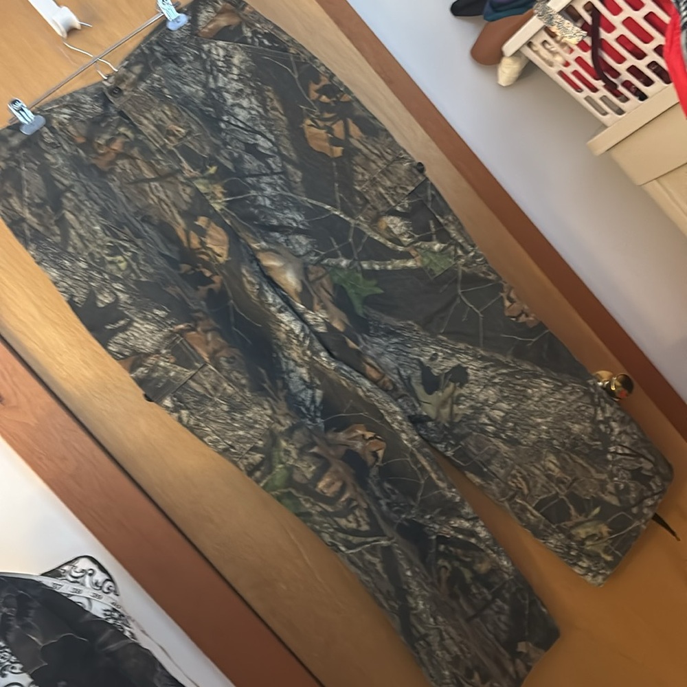 Mens Field Staff By Mossy Oak Apparel Camouflage Hunting Cargo Pant size 40/42